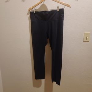 All In Motion Black Athletic Cropped Leggings